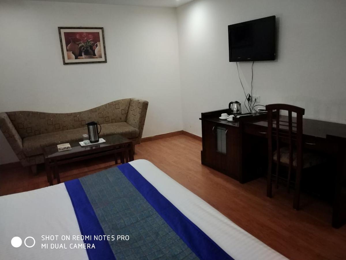 Elm Tree Amritsar Hotell Eksteriør bilde